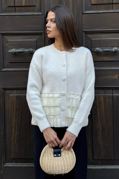 Alt Kısmı Fırfırlı Yumoş Triko Ceket