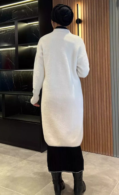 Metal Düğmeli Angora hırka