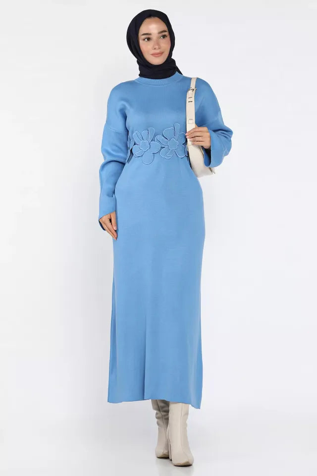 Bisiklet Yaka Çiçek Figürlü Tesettür Triko Elbise