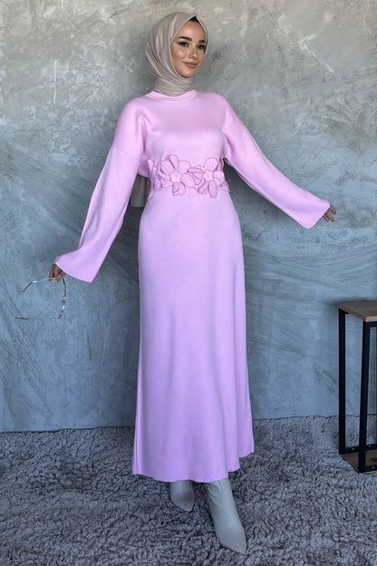 Bisiklet Yaka Çiçek Figürlü Tesettür Triko Elbise