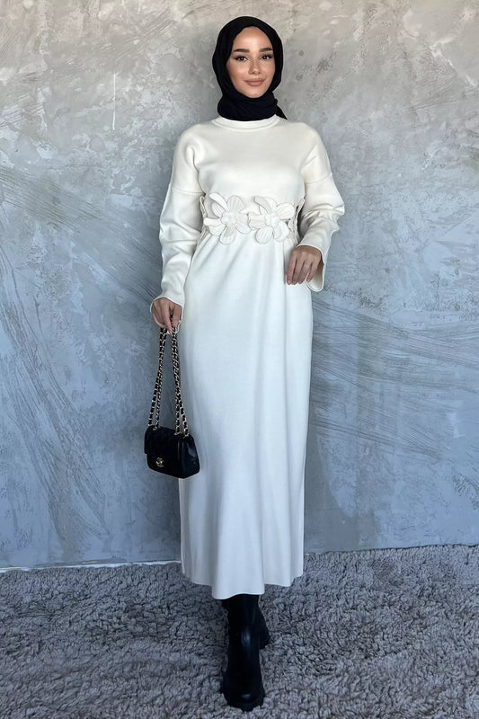 Bisiklet Yaka Çiçek Figürlü Tesettür Triko Elbise