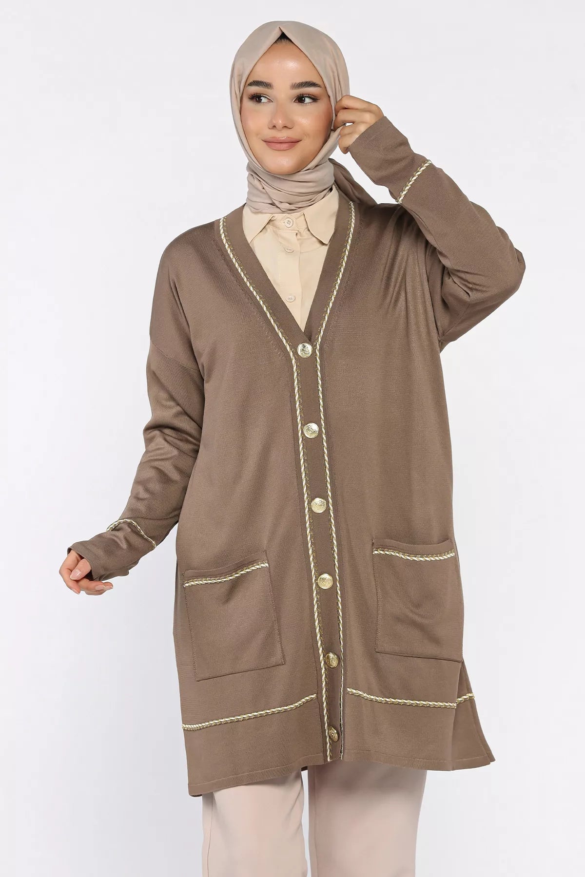 Cepli Düğme Detaylı Tesettür Triko Hırka