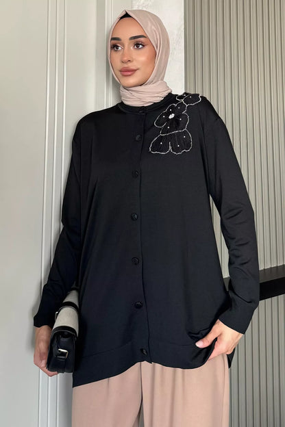 Çiçek Figürlü Ön Düğmeli Tesettür Triko Hırka