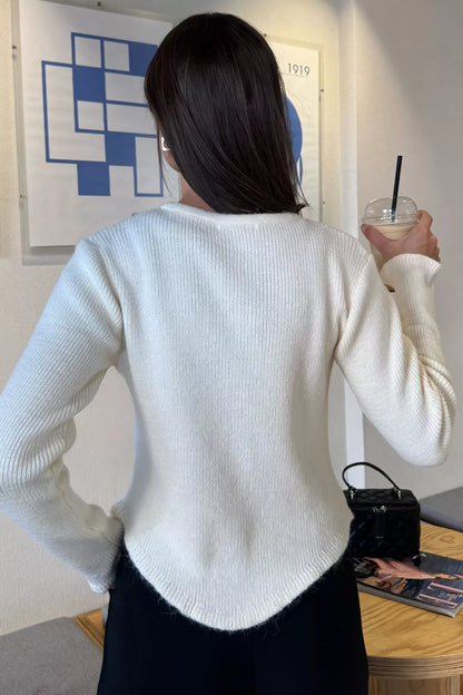 Çiçek Düğme Detaylı Triko Hırka