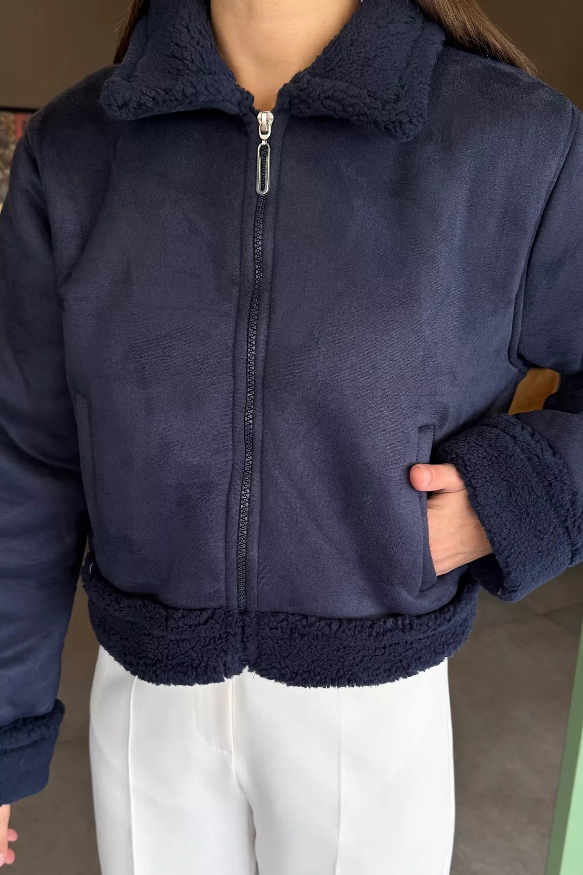 İçi Peluşlu Kadın Nubuk Mont