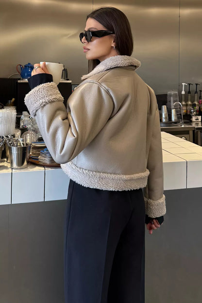 İçi Peluşlu Kadın Nubuk Mont