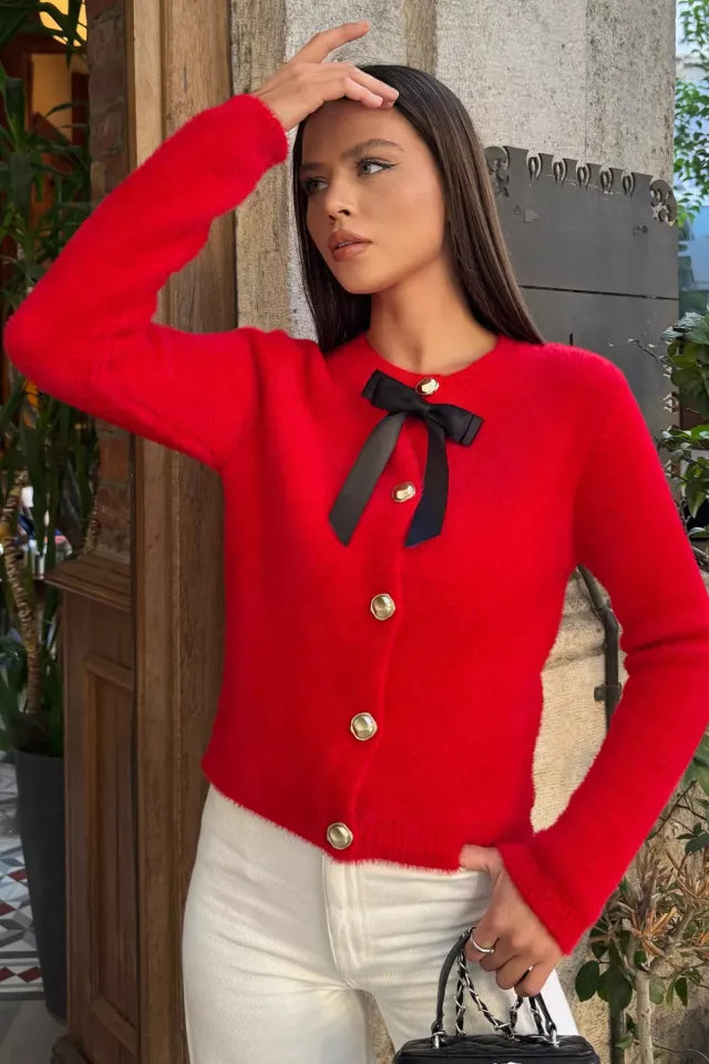 Ön Fiyonklu Sakallı Triko Ceket