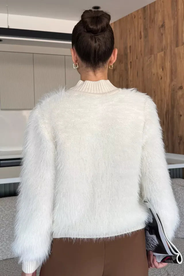 Balıkçı Yaka Sakallı Triko Kazak