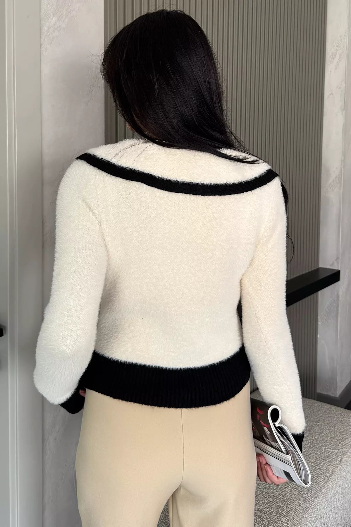 Kadın Bebe Yaka Yumoş İplik Triko Ceket