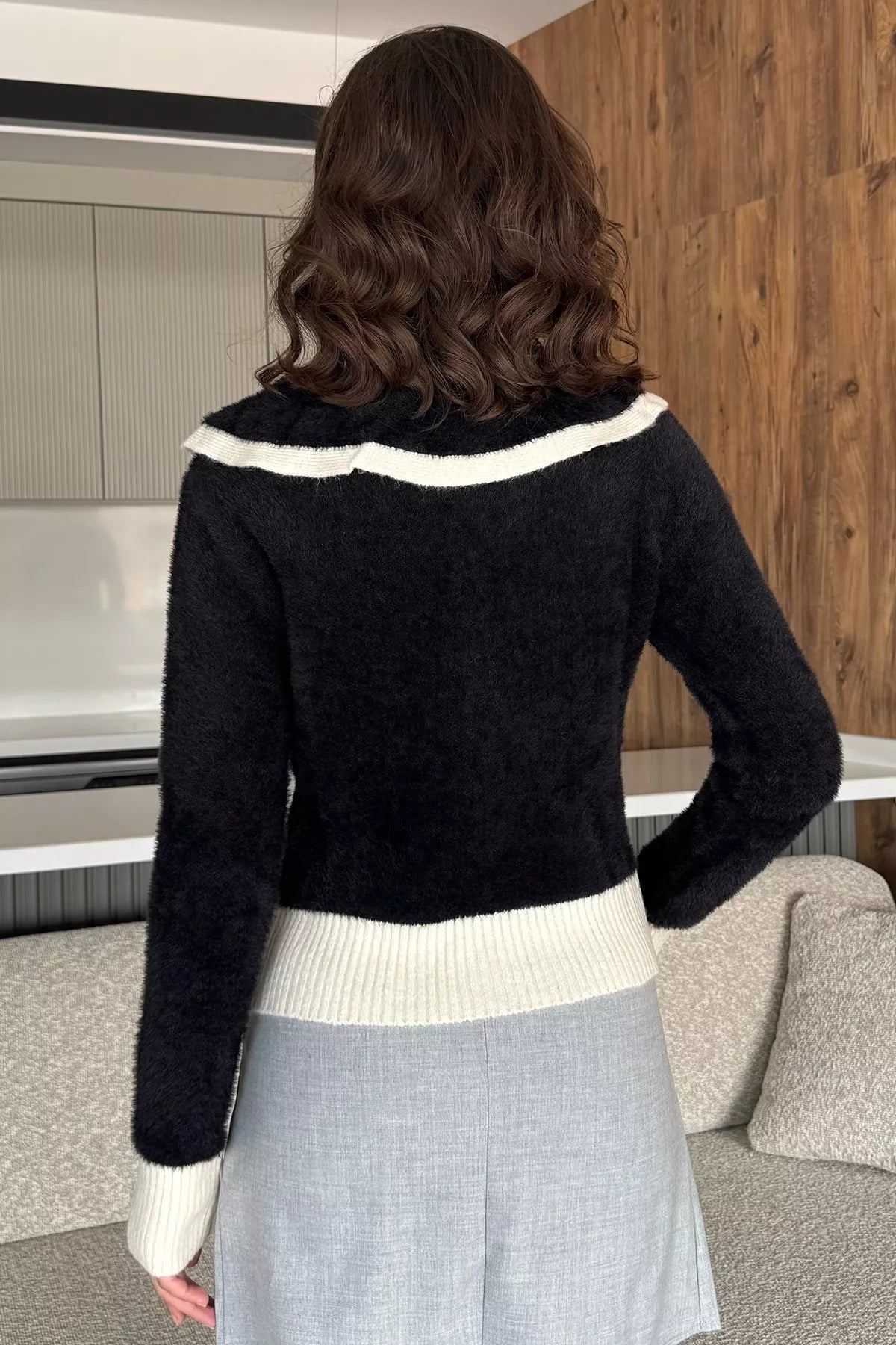 Kadın Bebe Yaka Yumoş İplik Triko Ceket