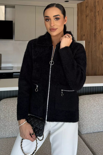 Kadın Peluş Yaka Çift Cepli Yumoş Triko Ceket