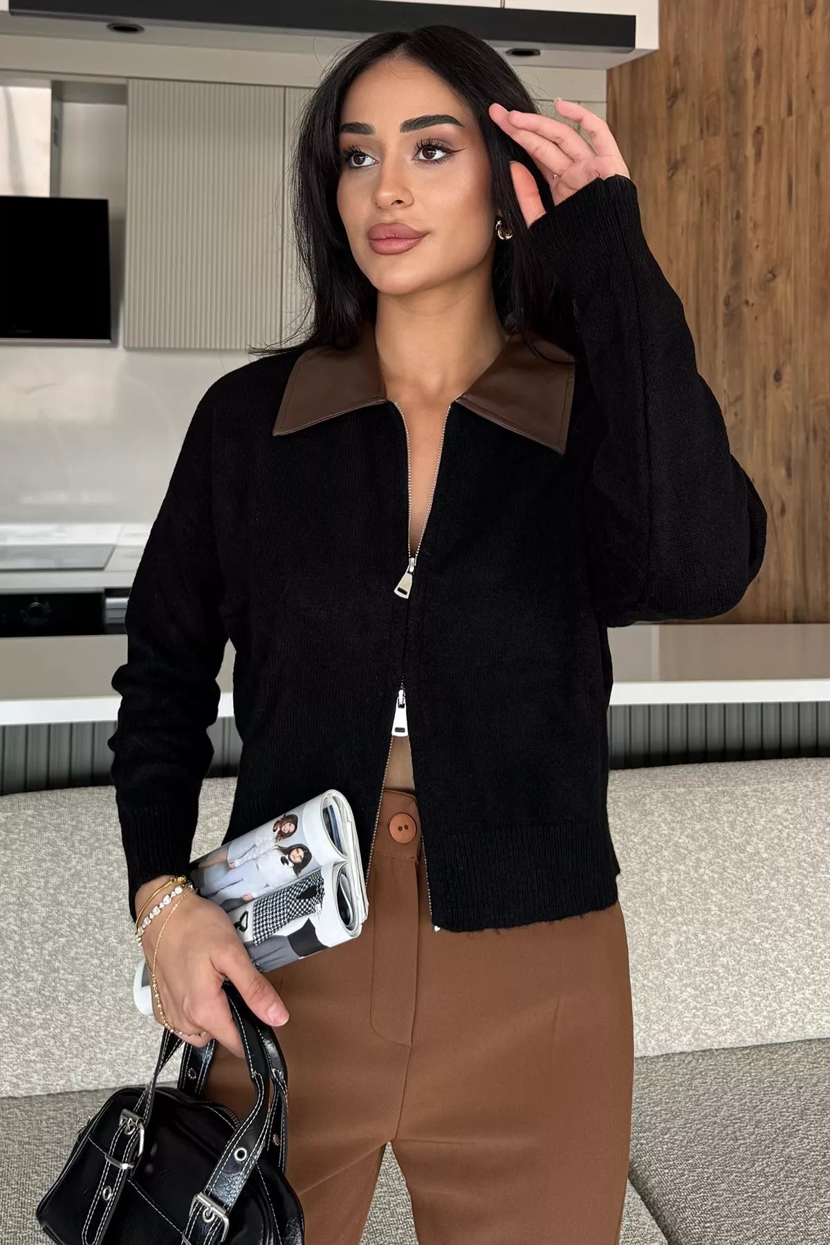 Kadın Polo Yaka Deri Garnili Fermuarlı Triko Hırka