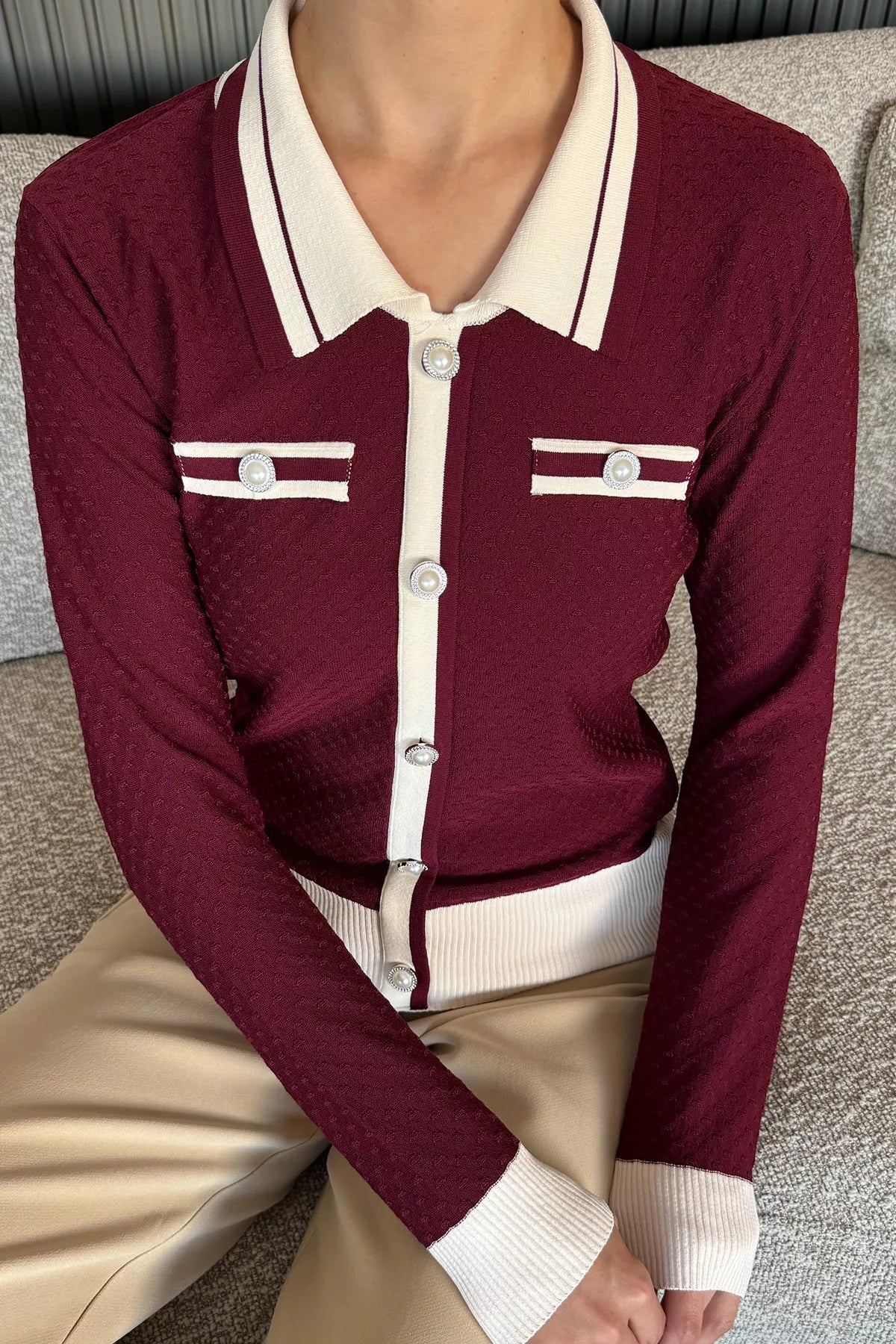 Kadın Polo Yaka İncili Düğme Detaylı Triko Hırka