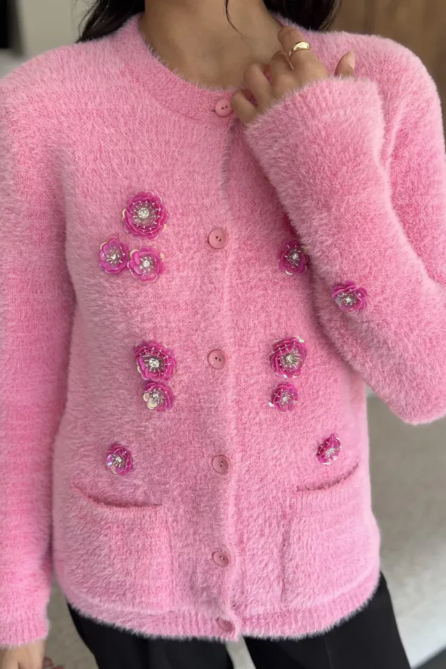 Kadın Pul İşlemeli Yumoş İplik Triko Ceket