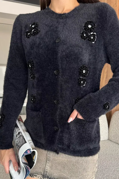 Kadın Pul İşlemeli Yumoş İplik Triko Ceket