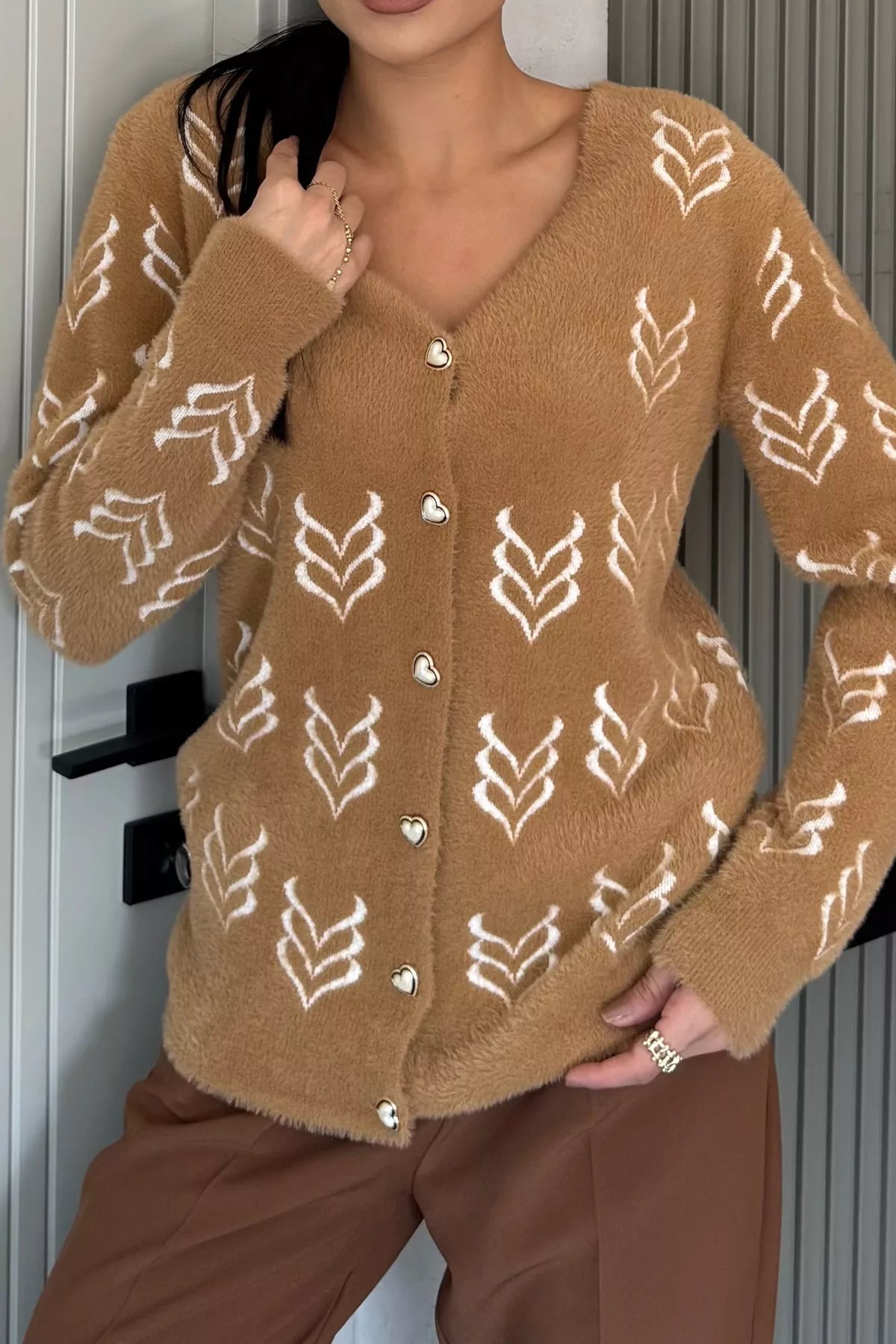 Kadın Yumoş İplik Sakallı Triko Ceket