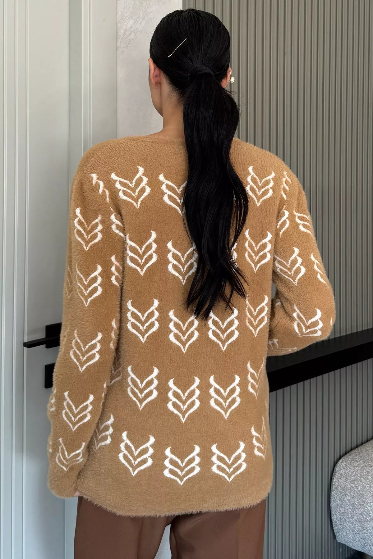 Kadın Yumoş İplik Sakallı Triko Ceket