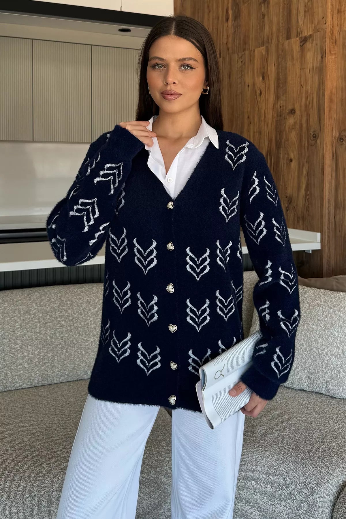 Kadın Yumoş İplik Sakallı Triko Ceket