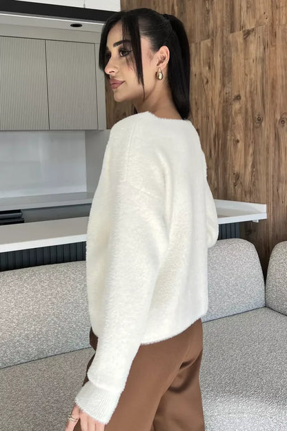 Kalp Düğmeli Şardonlu Triko Ceket