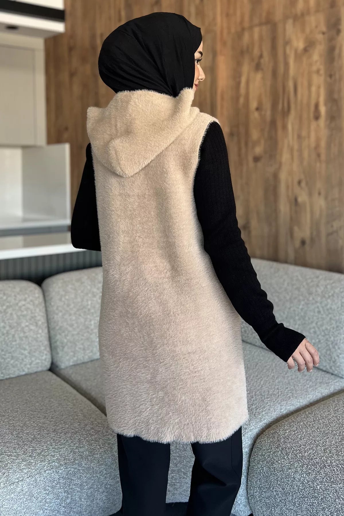 Kolsuz Fermuarlı Yumoş Tesettür Triko Yelek