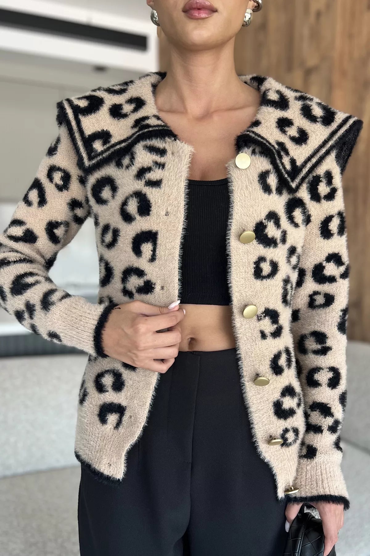 Leopar Desenli Şardonlu Triko Ceket