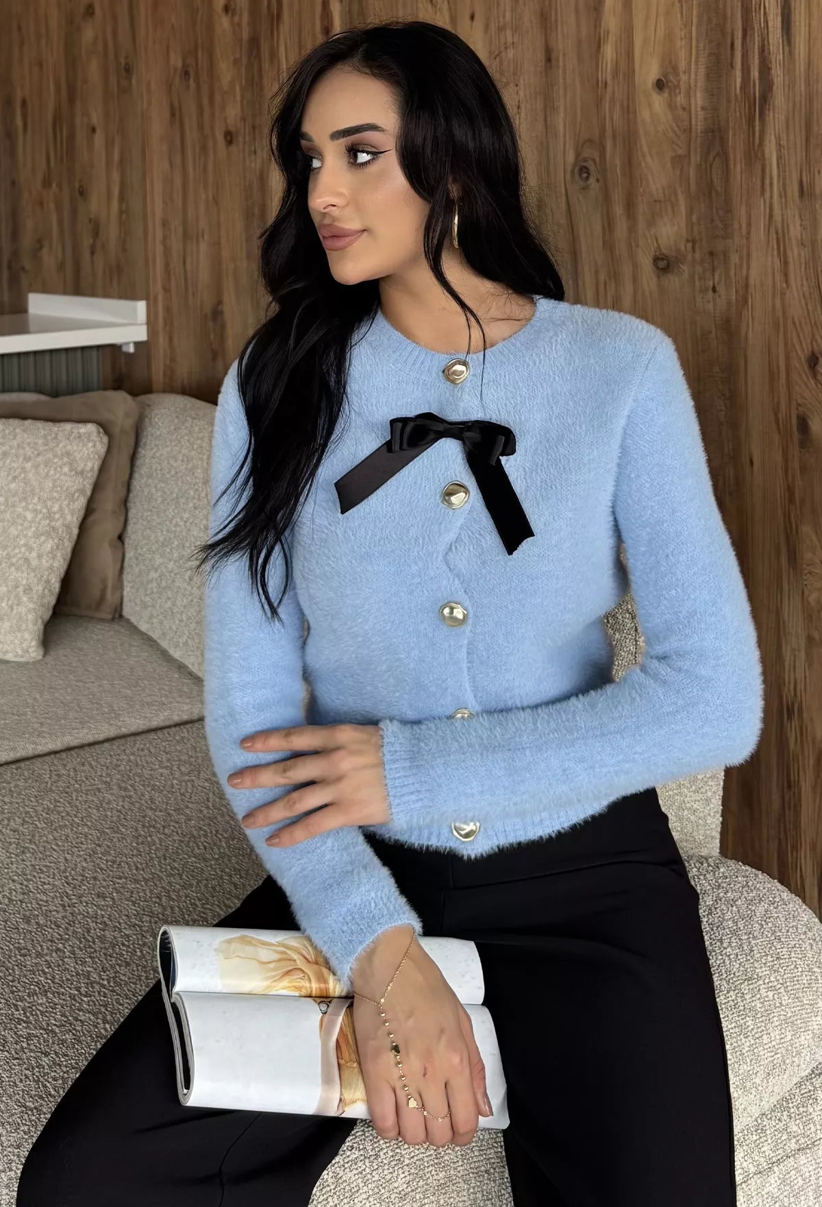 Ön Fiyonklu Sakallı Triko Ceket