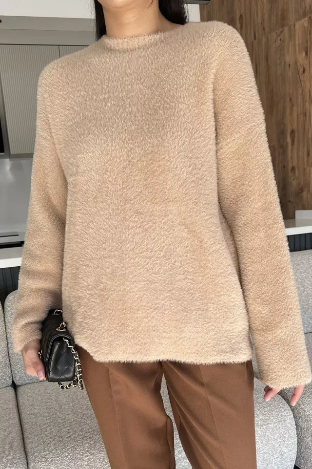 Salaş Sakallı Triko Kazak