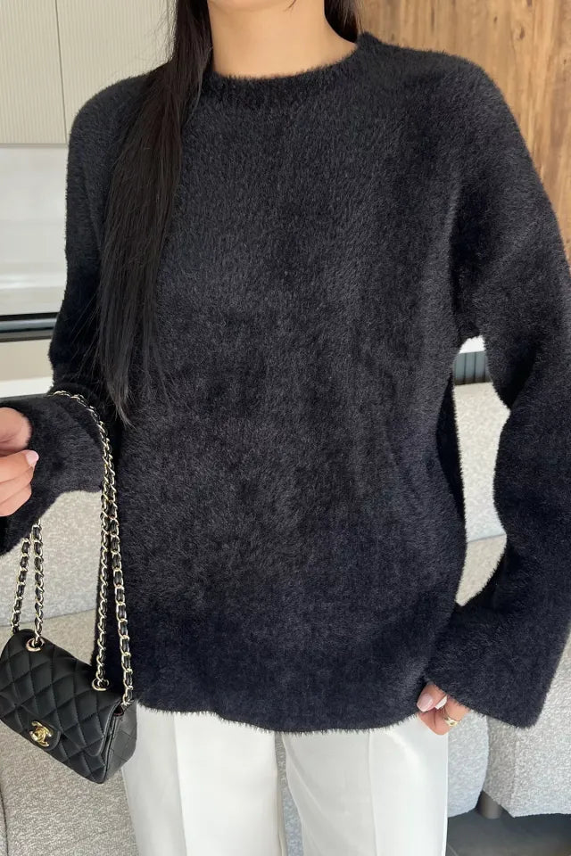 Salaş Sakallı Triko Kazak