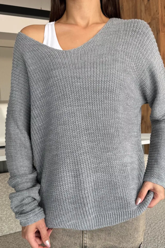 V Yaka Salaş Triko Bluz