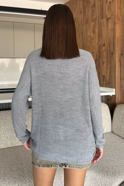 V Yaka Salaş Triko Bluz