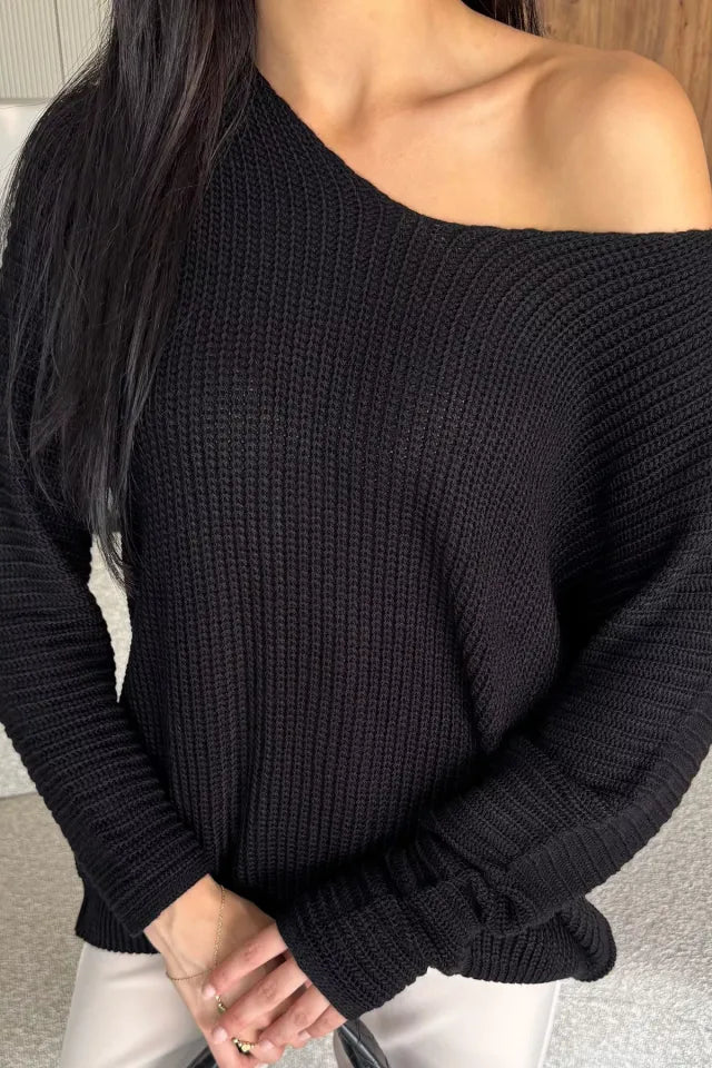 V Yaka Salaş Triko Bluz