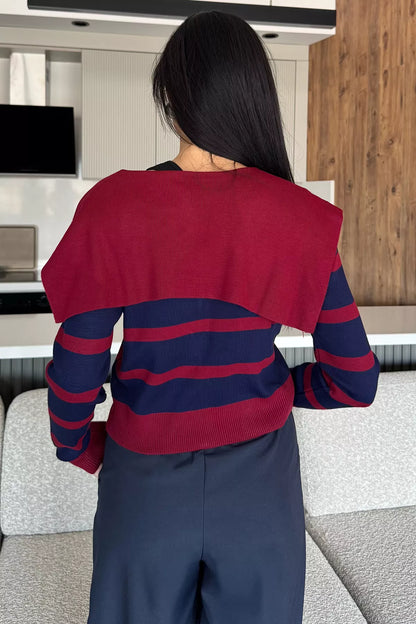 Yaka Detaylı Çizgili Triko Hırka