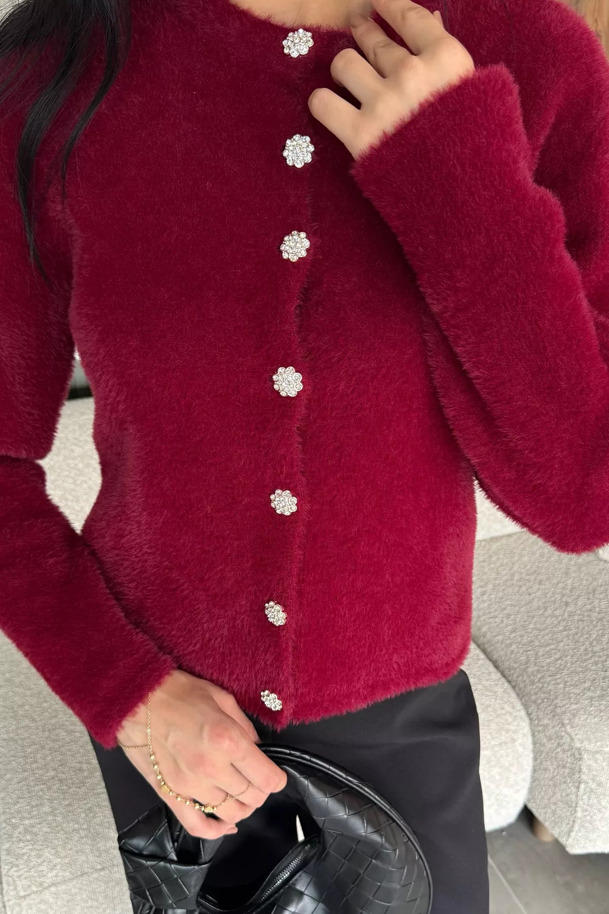 Yumoş İplik Kadın Sakallı Triko Ceket